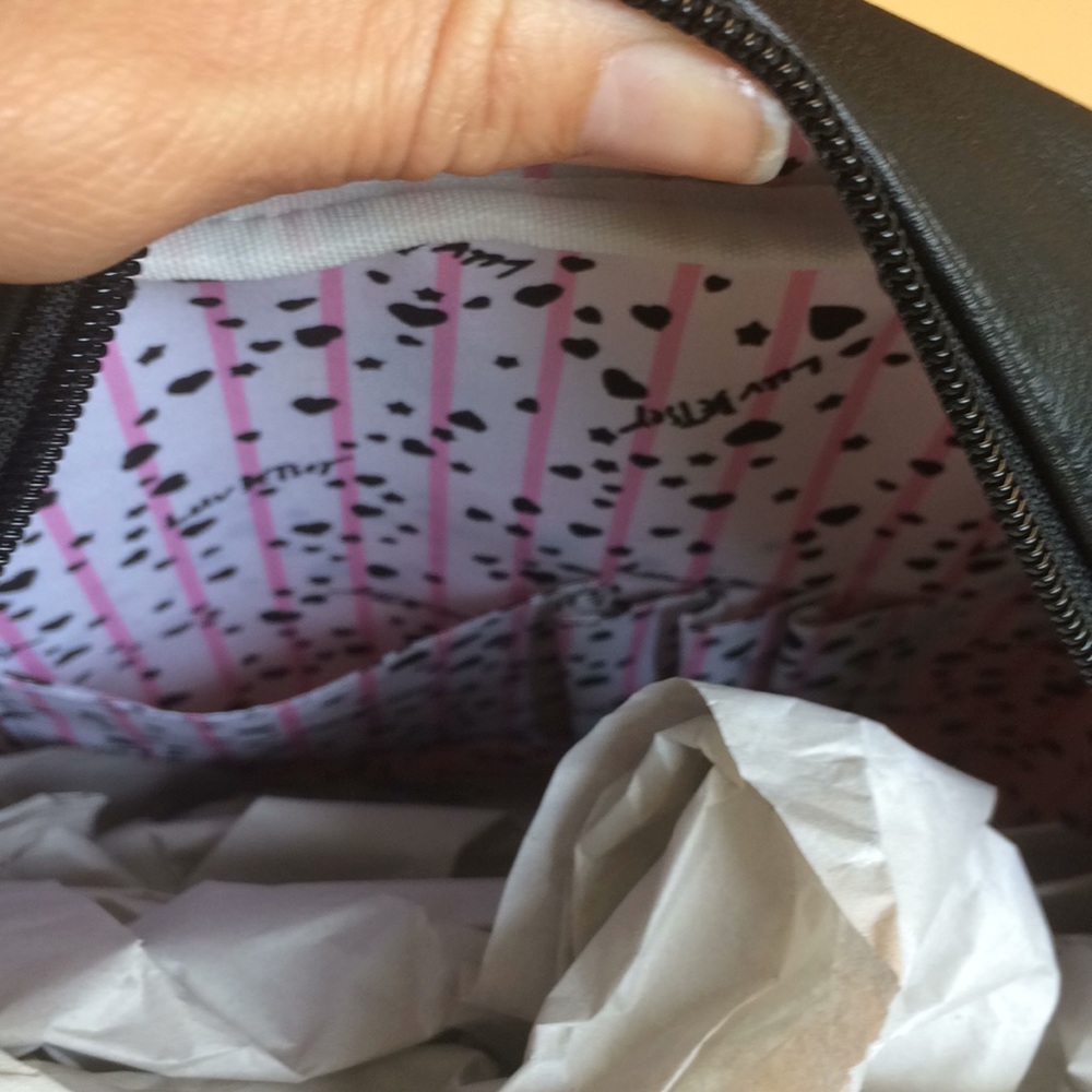 NWT Betsey Johnson pink backpack - Picture 6 of 6